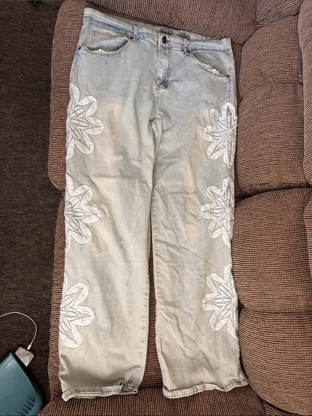Black Light Wash Straight-Leg Jeans with White Floral Embroidery